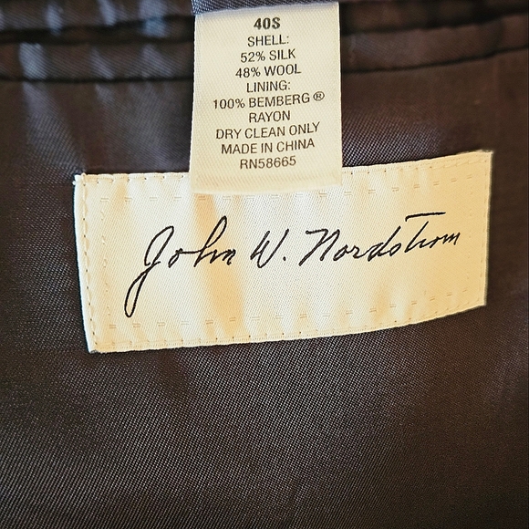 John W. Nordstrom Wool and Silk Blazer Men's 40S - Picture 7 of 11